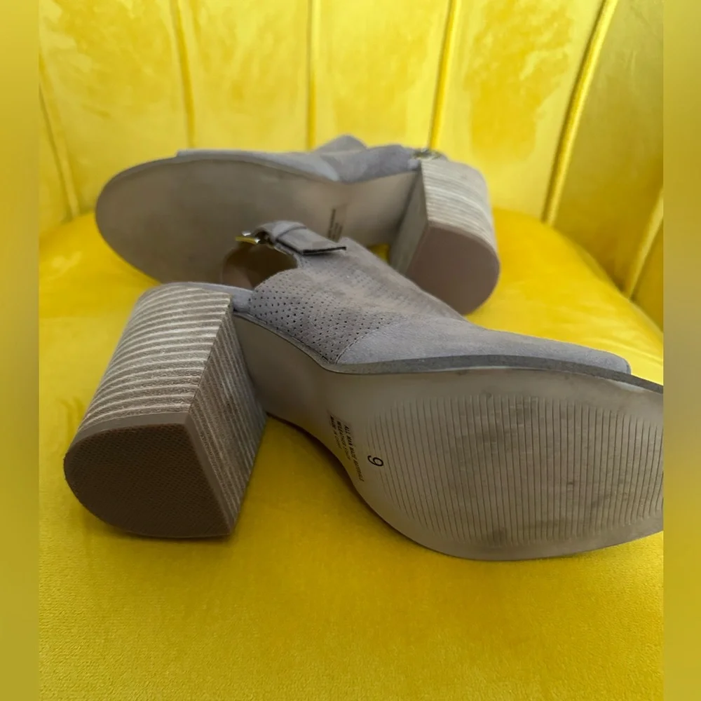 Dolce Vita Baylan Women's Tan Peep-Toe Block Heel Sandal, size 9